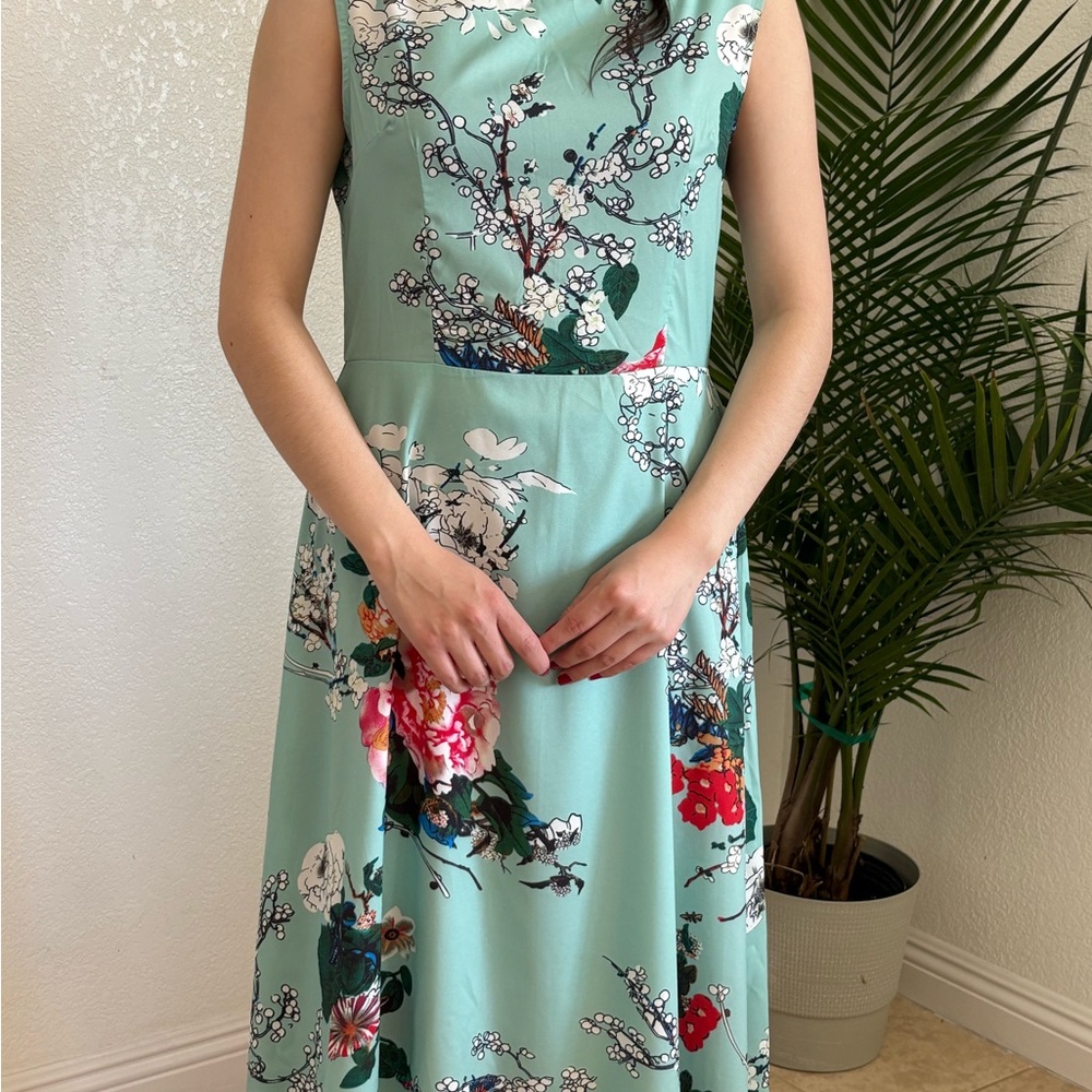 Floral Green Sleeveless Dress